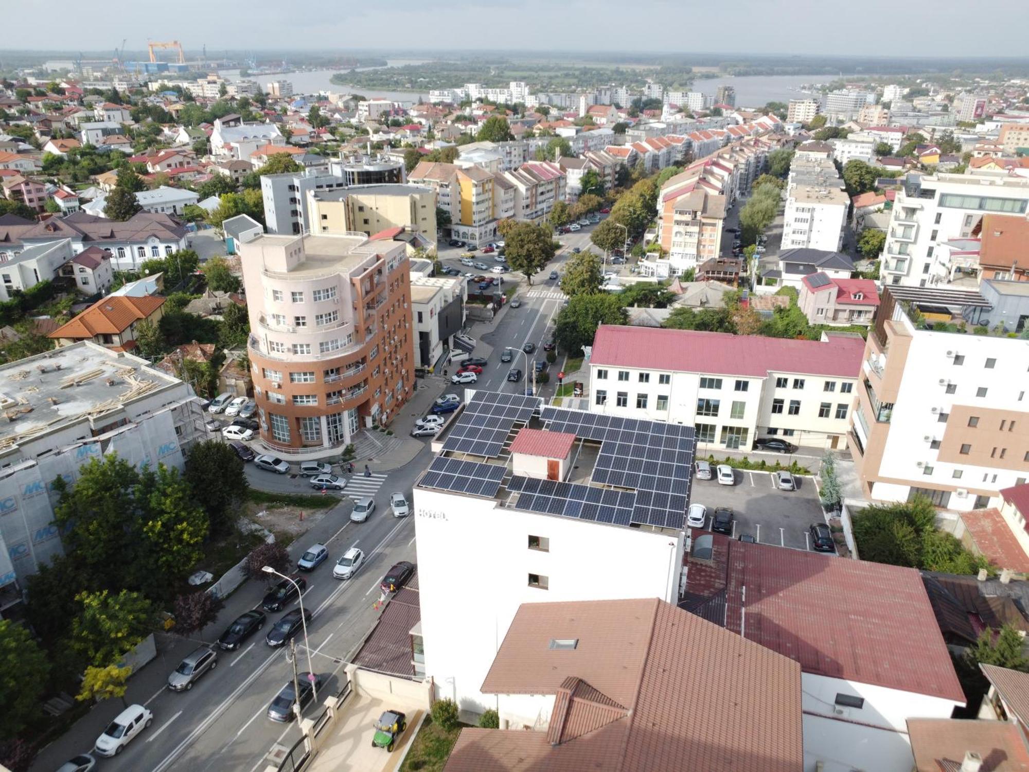 Hotel City Тулча Екстериор снимка