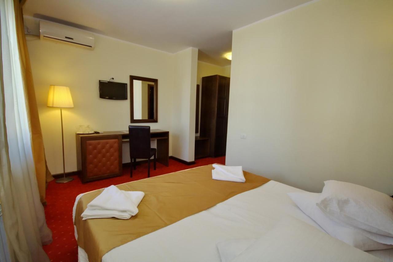 Hotel City Тулча Стая снимка